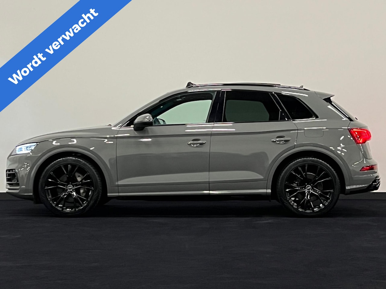 Audi SQ5 - 3.0 TFSI quattro ACC Pano Luchtvering B&O Sfeer Black edition - AutoWereld.nl