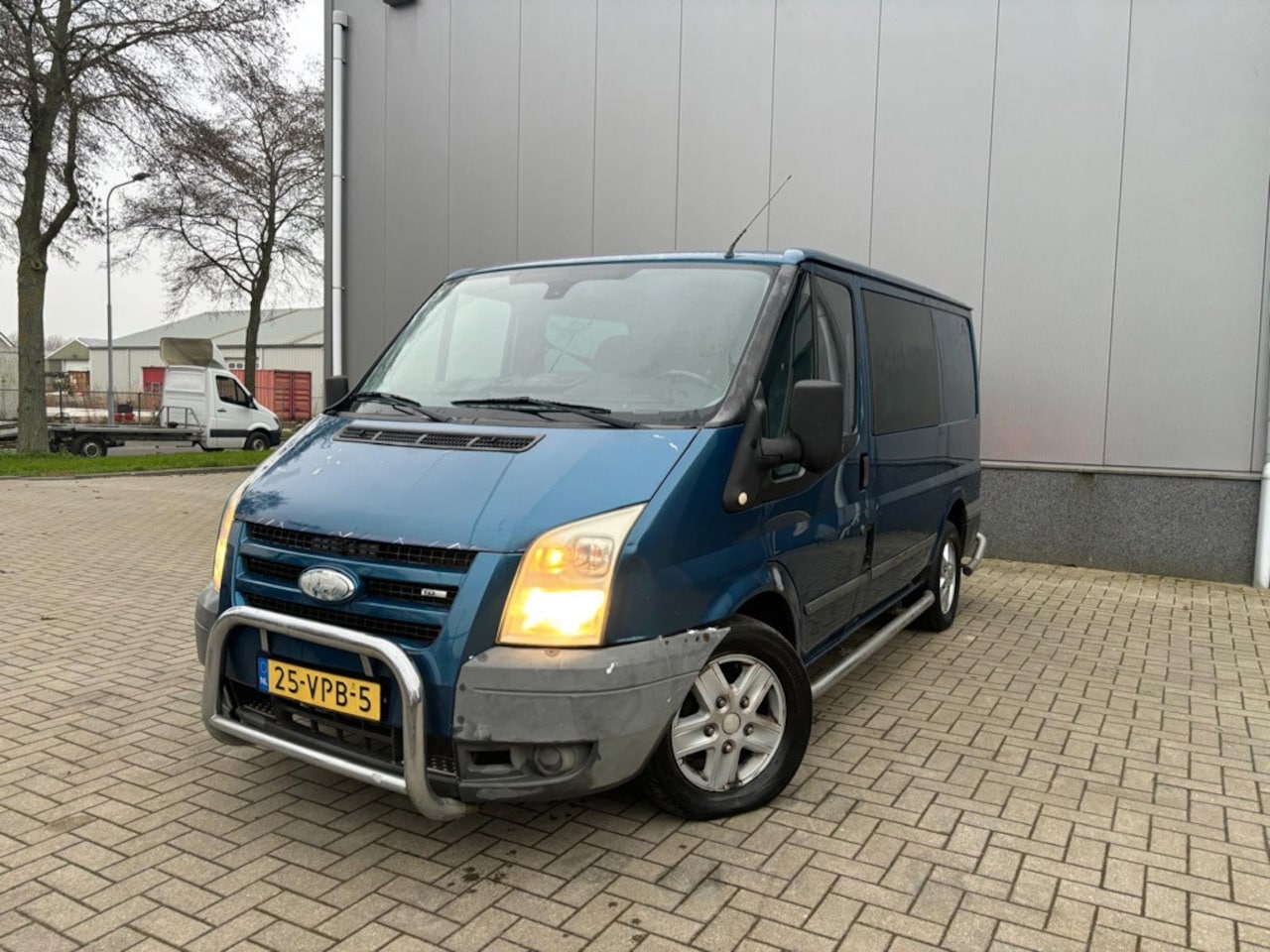 Ford Transit - 260S 2.2 TDCI SHD Dubbelcabine - AutoWereld.nl