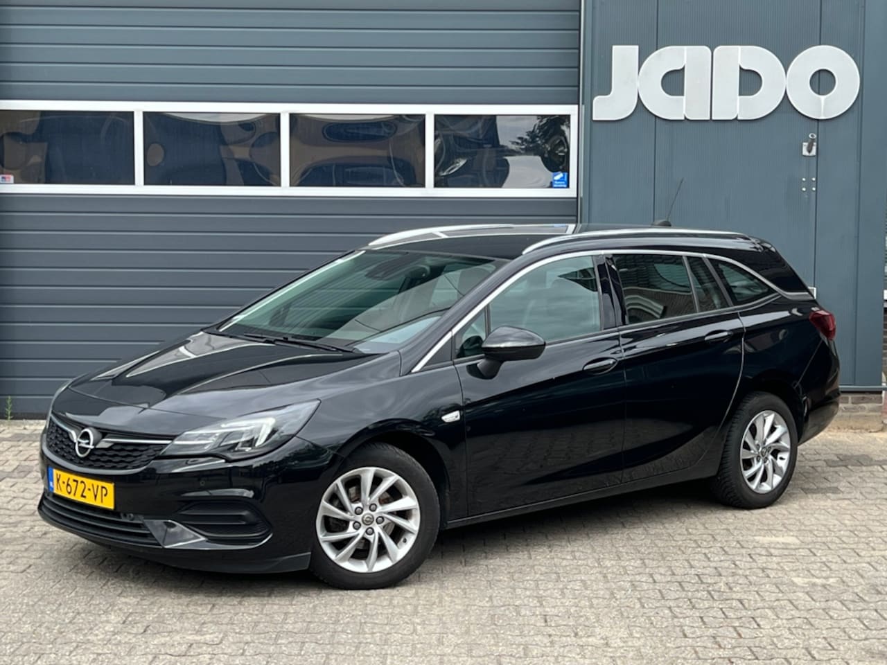 Opel Astra Sports Tourer - 1.2 Business € 6.950,- netto - AutoWereld.nl