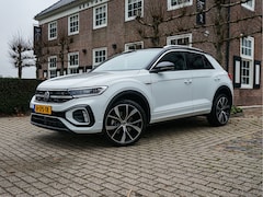 Volkswagen T-Roc - 1.5 TSI DSG R-Line Business+ 150pk l Matrix l Keyless l Camera l Adaptieve Cruise