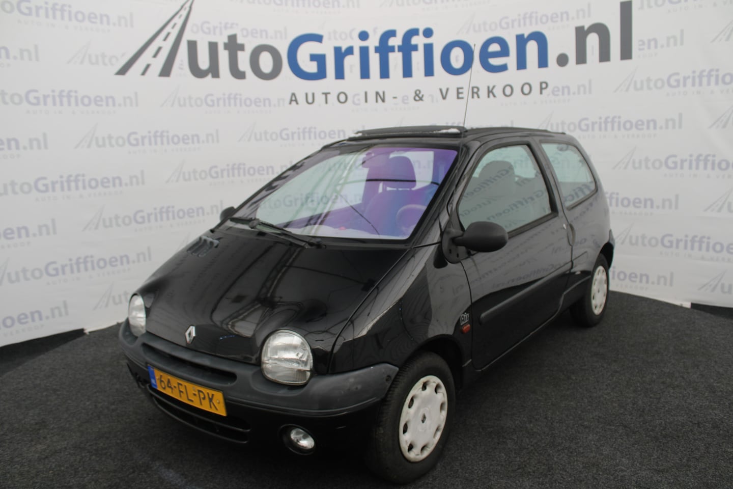 Renault Twingo - 1.2 Air met glazen schuifdak - AutoWereld.nl