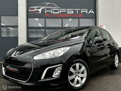 Peugeot 308 - 1.6 VTi Première Pano Navi PDC Clima Trekhk Nap