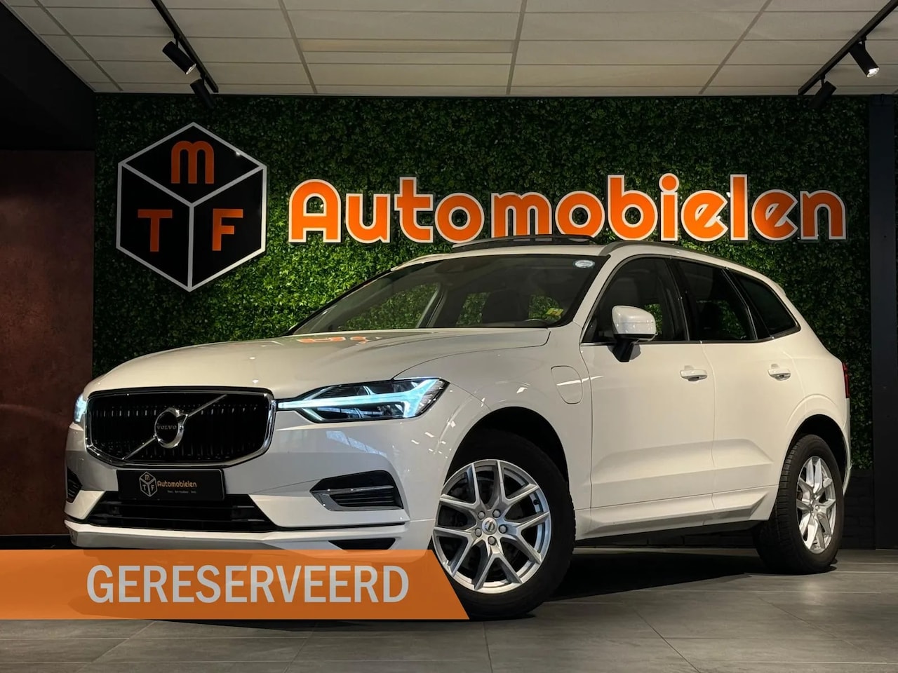 Volvo XC60 - 2.0 T8 Twin Engine AWD 407PK - AutoWereld.nl