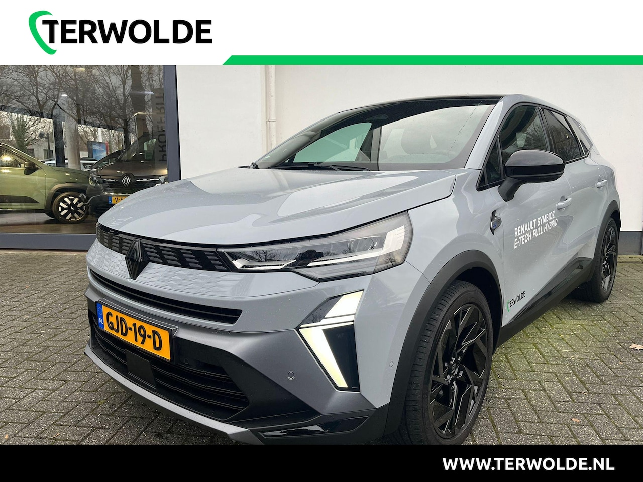 Renault Symbioz - 1.6 E-Tech hybrid 145 iconic | Glazen dak | Harman Kardon - AutoWereld.nl