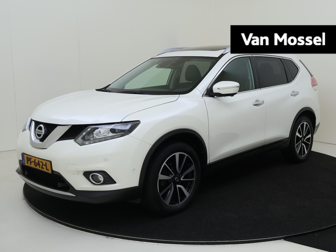 Nissan X-Trail - 1.6 DIG-T Tekna | Leder | Sunroof | Camera's rondom | Trekhaak - AutoWereld.nl