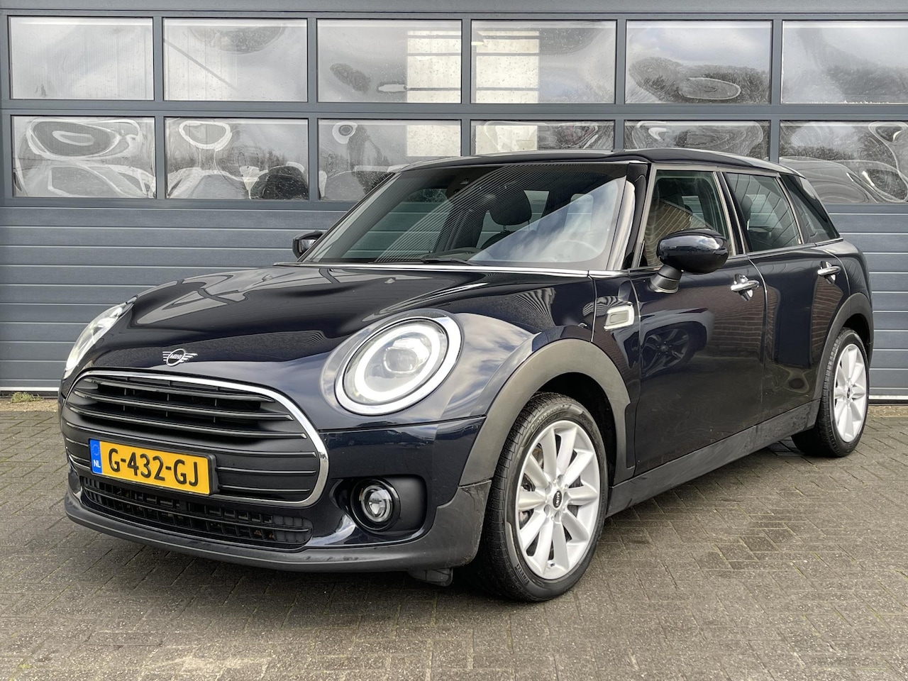 MINI Clubman - 1.5 ONE BUSINESS EDITION I AUTOMAAT I APPLE/ANDROID I PARKEERCAMERA I CLIMATE CONTROL I CR - AutoWereld.nl