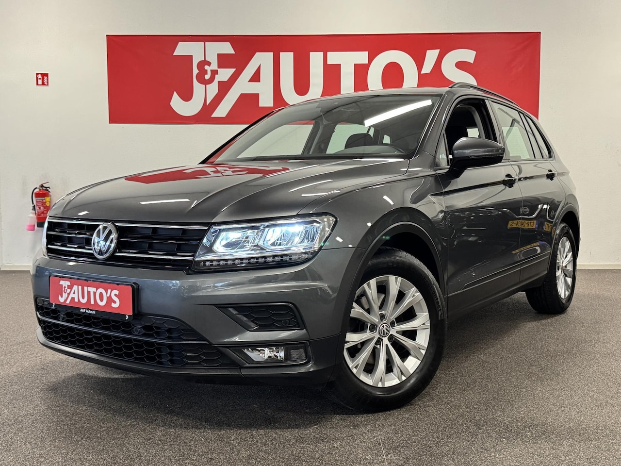 Volkswagen Tiguan - 1.4 TSI ACT NAVIGATIE, ECC AIRCO, 17'' LMV, CRUISE - AutoWereld.nl