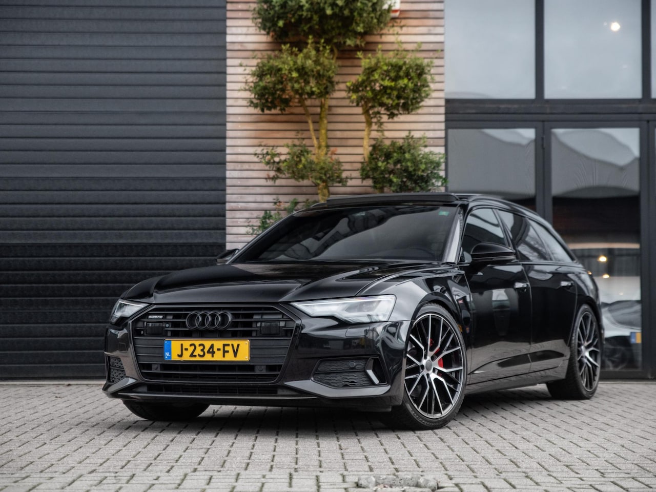 Audi A6 Avant - 45 TFSI quattro Sport Pro Line S 45 TFSI quattro Sport Pro Line S Pano B&O Leer ACC - AutoWereld.nl