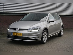 Volkswagen Golf - 1.0 TSI 115PK Navigatie/Adaptive Cruise/ PDC voor + achter