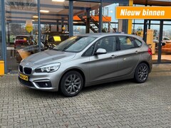 BMW 2-serie Active Tourer - 218i 136pk - navi - sensoren - trekhaak