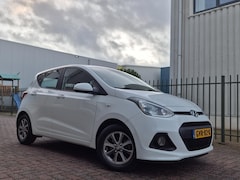 Hyundai i10 - 1.0i Automaat-Pdc-Airco-Stoel+Stuur verwarming