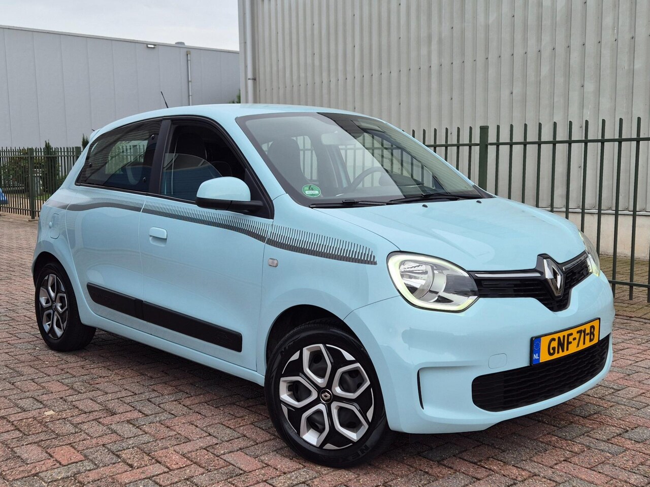 Renault Twingo - 1.0 SCe Airco|Cruise|Led|Stoelverwarming|Usb - AutoWereld.nl