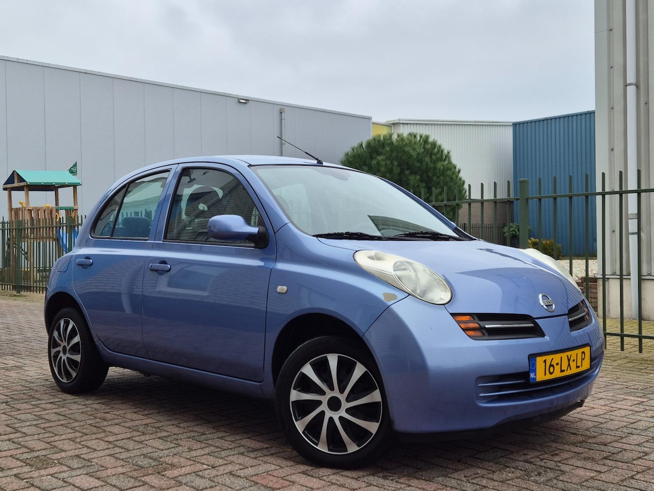 Nissan Micra - 1.4 keyless-Airco-Elektrische ramen-137.000 Nap - AutoWereld.nl