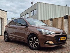 Hyundai i20 - 1.0 T-GDI Passion |Airco|Stoelverwarming|100pk