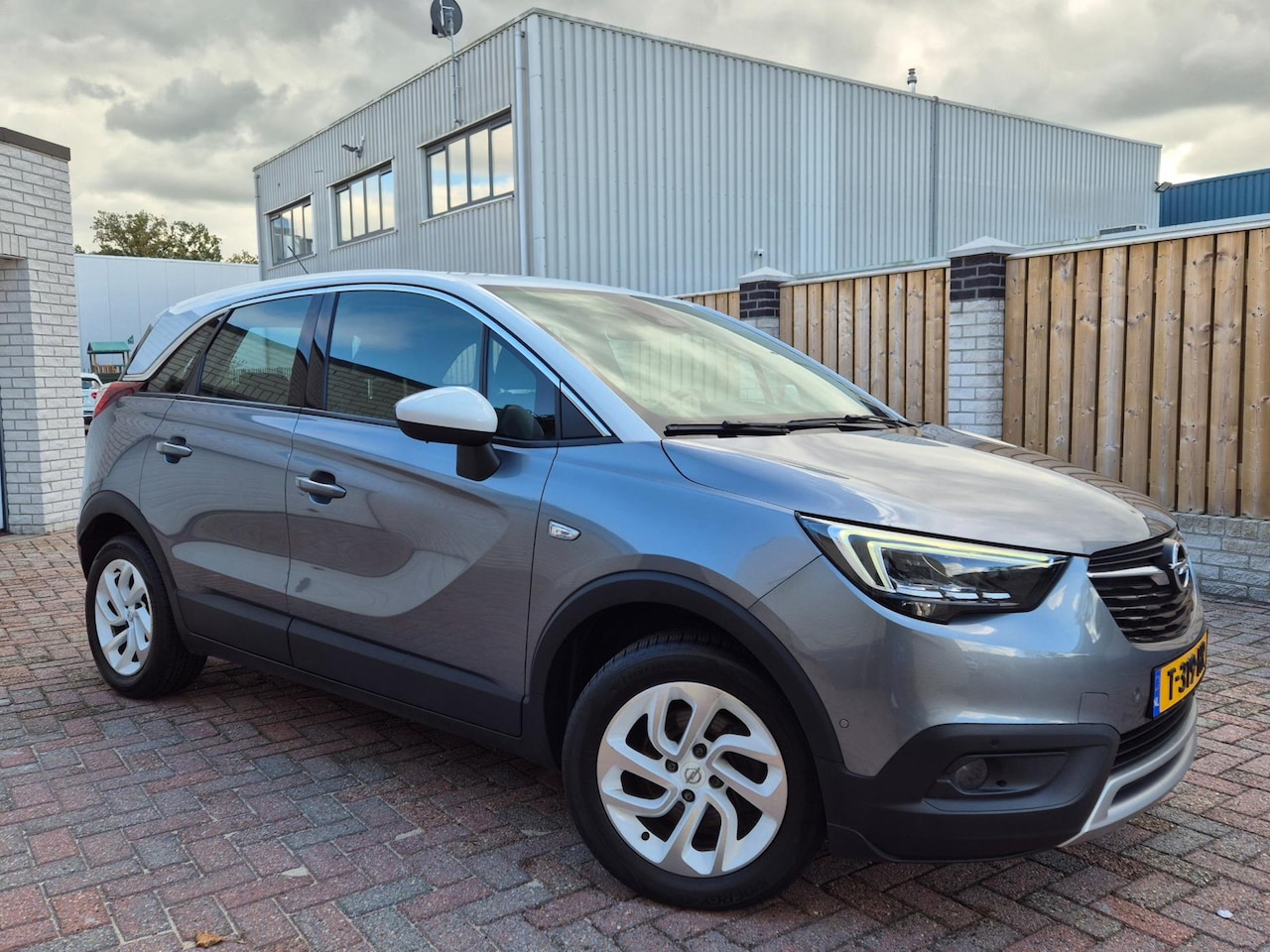 Opel Crossland X - 1.2 Turbo Innovation+ Airco|Led|Navi|Camera - AutoWereld.nl