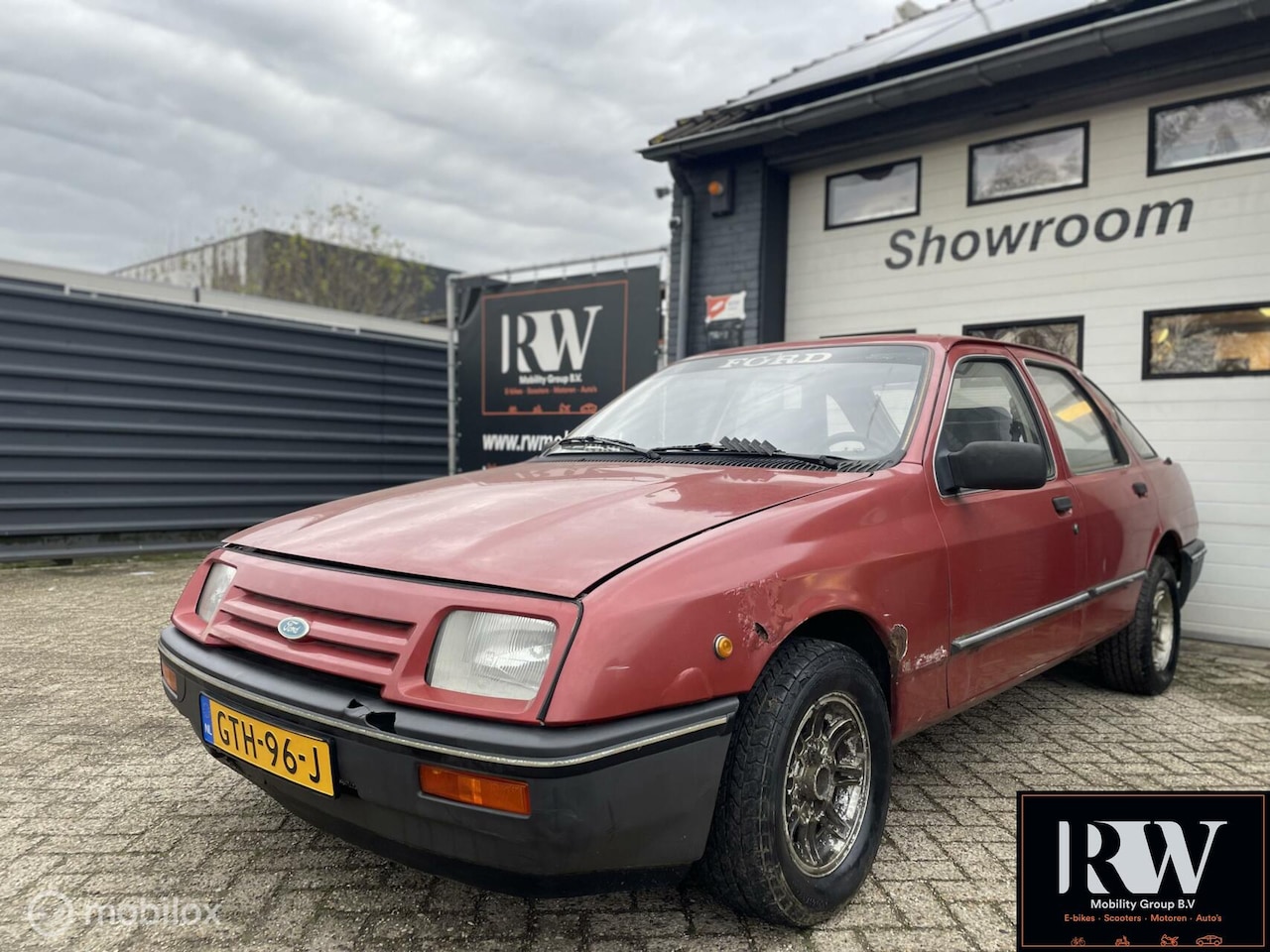 Ford Sierra - 2.3DL Wegenbelasting vrij,1e aankoopbon aanwezig - AutoWereld.nl