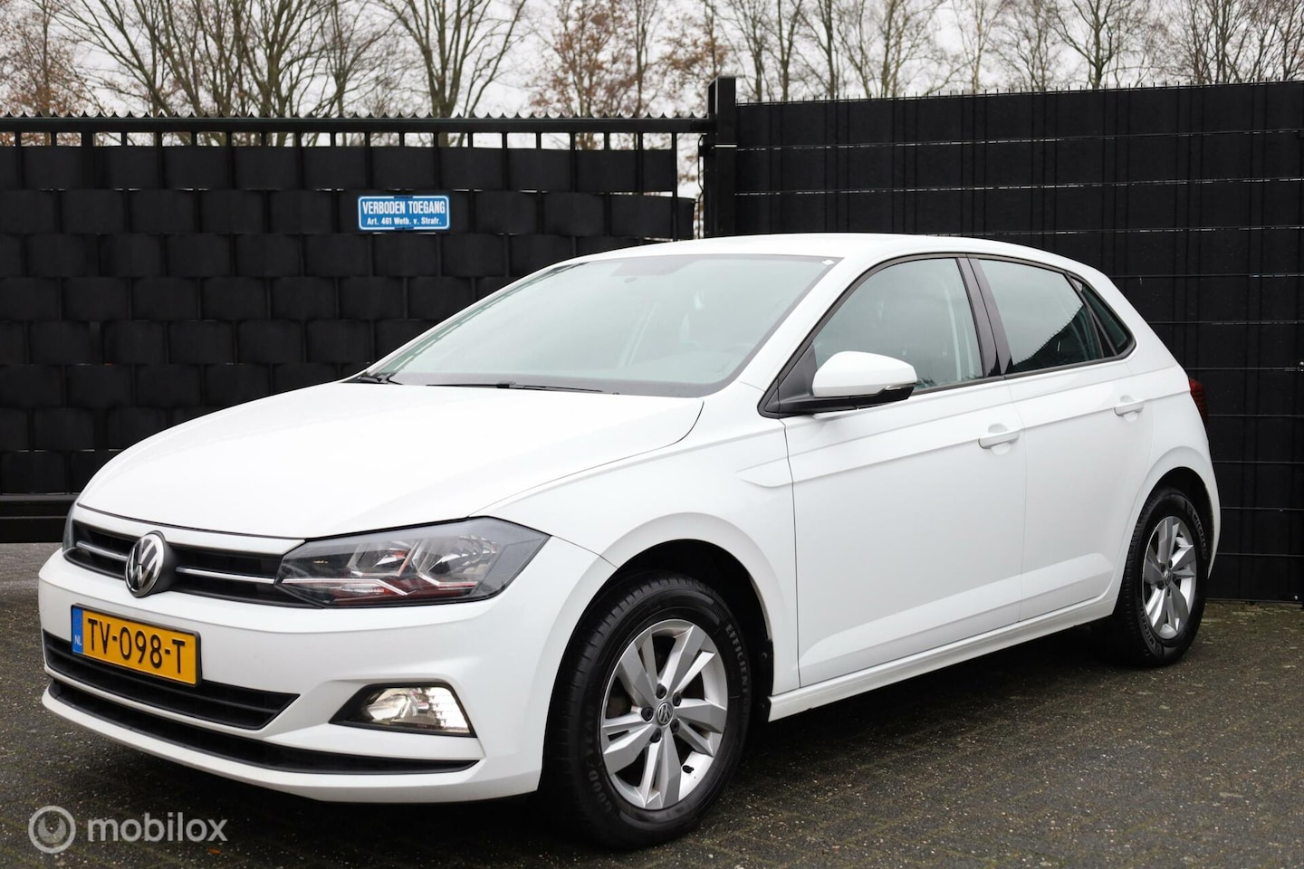 Volkswagen Polo - 1.0 TSI Comfortline + NAVIGATIE !!! - AutoWereld.nl