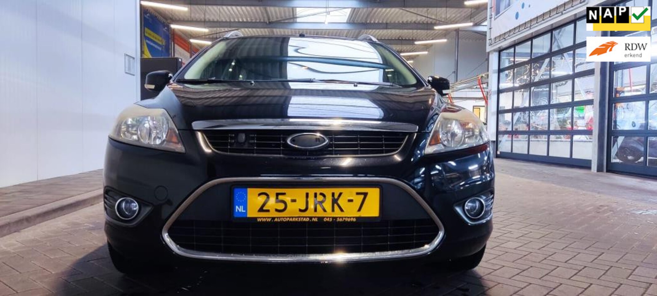 Ford Focus Wagon - 1.8 Titanium Flexi Fuel NAP AIRCO TREKHAAK NIEWE APK - AutoWereld.nl