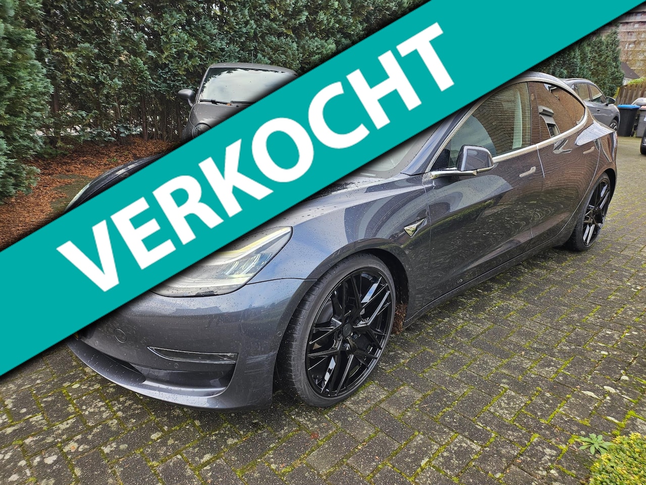 Tesla Model 3 - Long Range RWD Long Range AWD 75 kWh - AutoWereld.nl