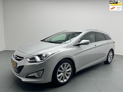 Hyundai i40 Wagon - 2.0 GDI i-Motion 177 Pk Automaat Airco Led- Xenon Navi Pdc 147 dkm Nap