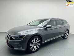 Volkswagen Passat Variant - 1.4 TSI GTE Highline 218 Pk Automaat Airco Navi Camera Leer Xenon 1e Eig