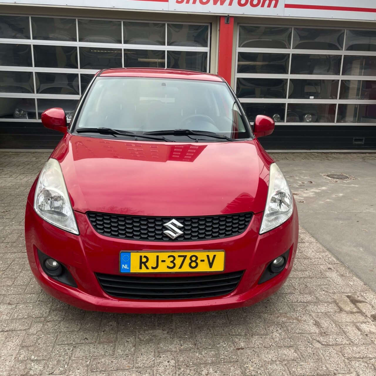 Suzuki Swift - 1.2 Exclusive word geleverd met nieuwe apk - AutoWereld.nl