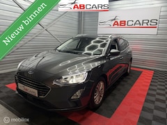 Ford Focus - SW 1.0 EcoBoost Titanium Business - Automaat