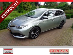 Toyota Auris Touring Sports - 1.8 Hybrid 136pk Aut Dynamic Edition bij specialist sinds 1968