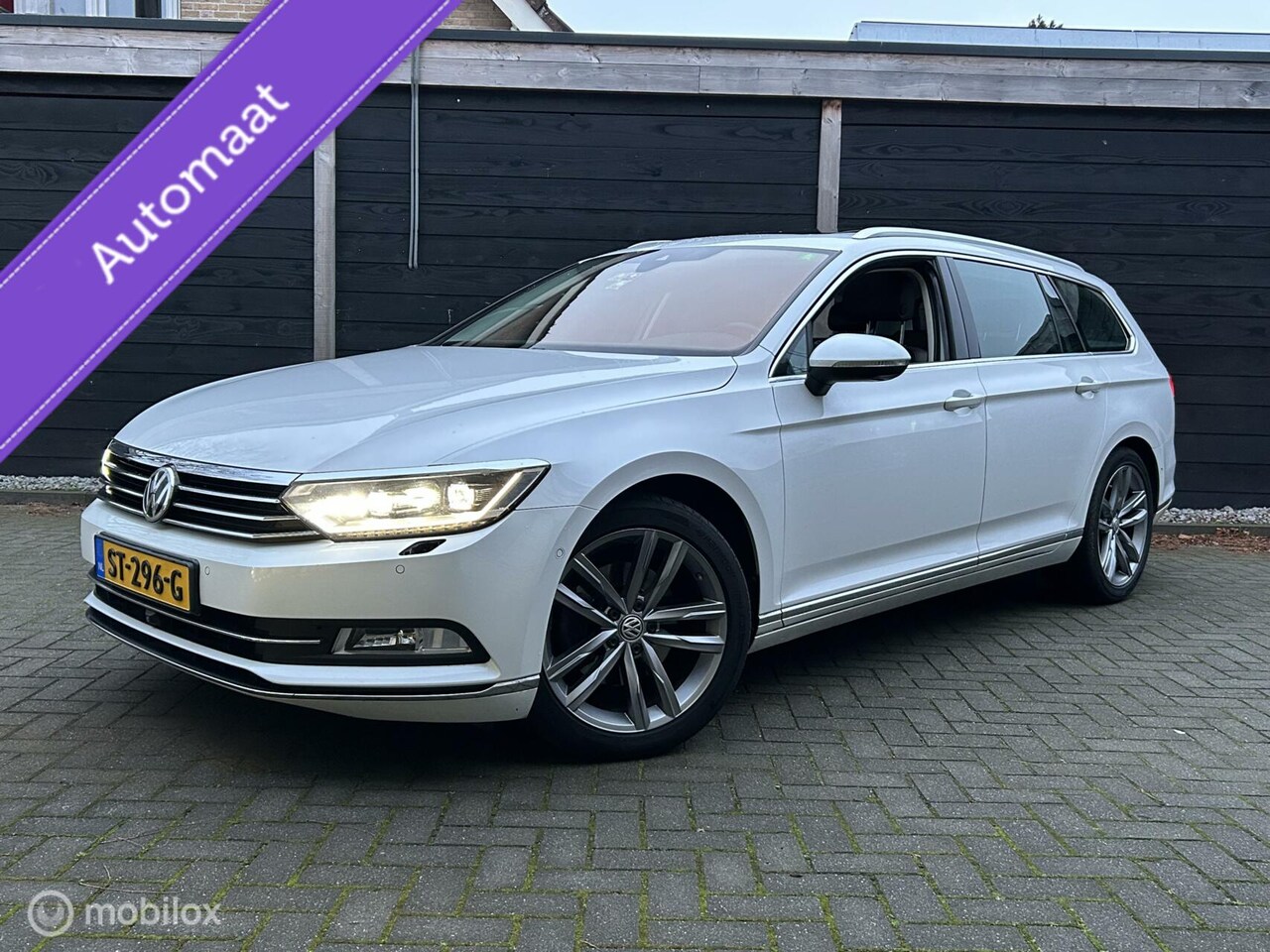 Volkswagen Passat Variant - 2.0 TDI 190 PK Highline AUTOMAAT VOL!!! 166.569 KM NAP!! - AutoWereld.nl