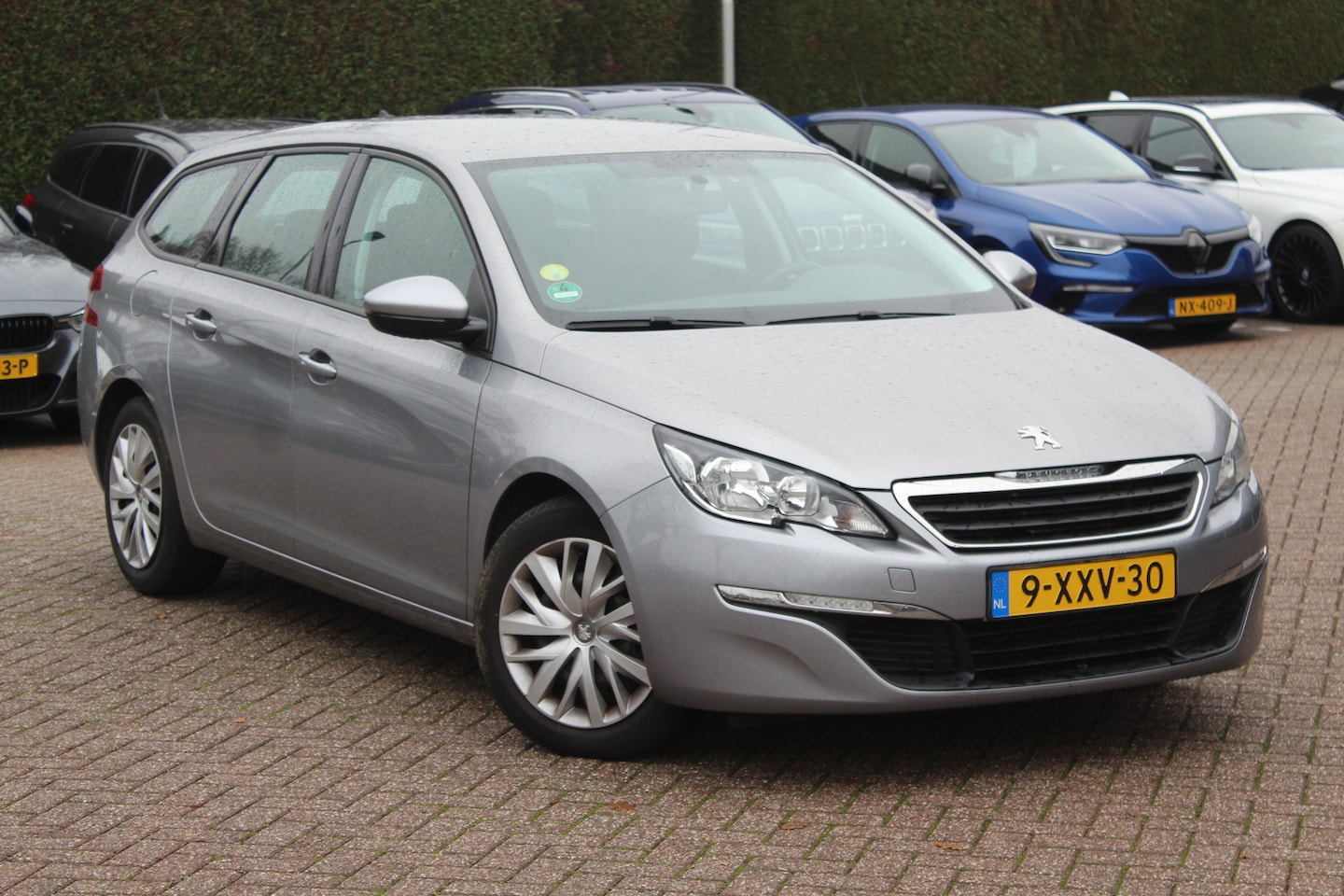 Peugeot 308 SW - 1.6 BlueHDI Blue Lease / Trekhaak / Navigatie / Parkeerhulp achter / Cruise Control - AutoWereld.nl