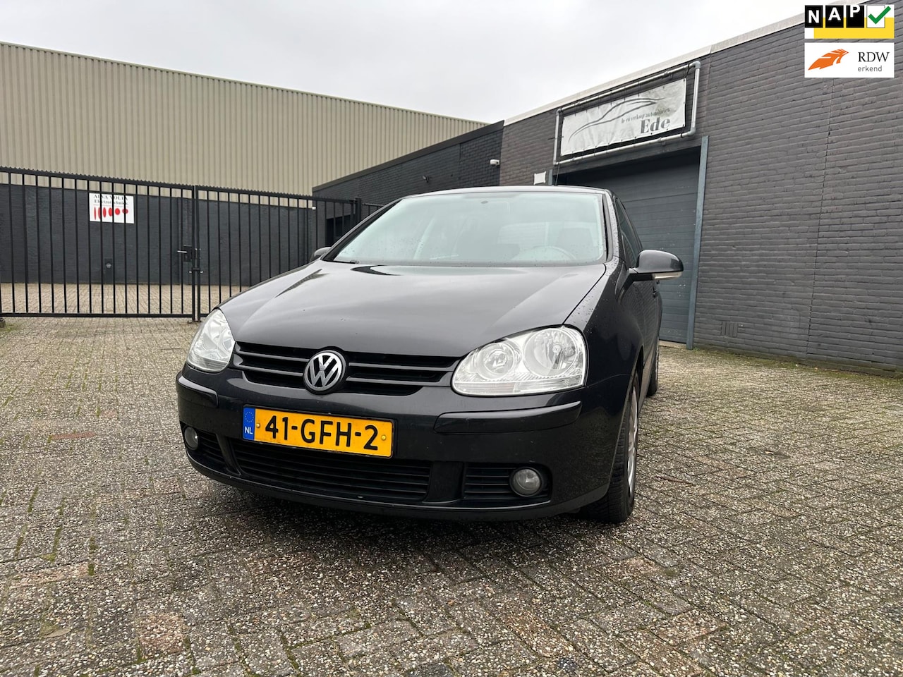 Volkswagen Golf - 1.6 FSI Trendline Airco Elek. Pakket Trekhaak APK NAP. - AutoWereld.nl