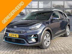 Kia e-Niro - DYNAMICPLUSLINE 64 KWH I 3-FASE I SCHUIFDAK I APPLE/ANDROID I PARKEERCAMERA I STOELVERWARM