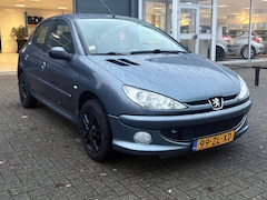 Peugeot 206 - 1.4 Forever