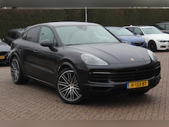 Porsche Cayenne Coupé - 3.0 E-Hybrid / Trekhaak / Panoramadak / 360Camera / Head-up / Luchtvering / 22'' / Bose /