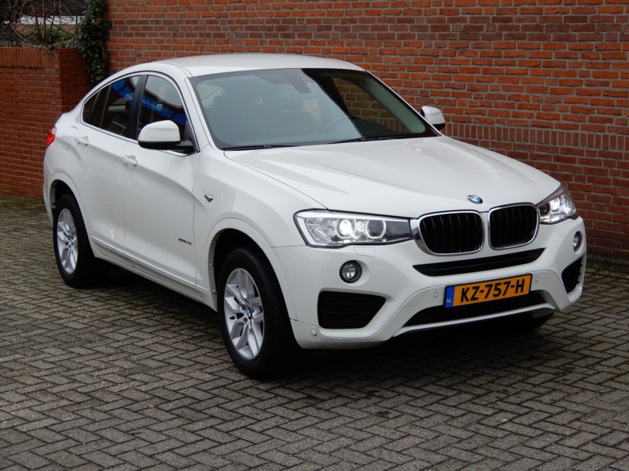 BMW X4 - XDRIVE20I CENTENNIAL HIGH EXECUTIVE  Automaat - AutoWereld.nl