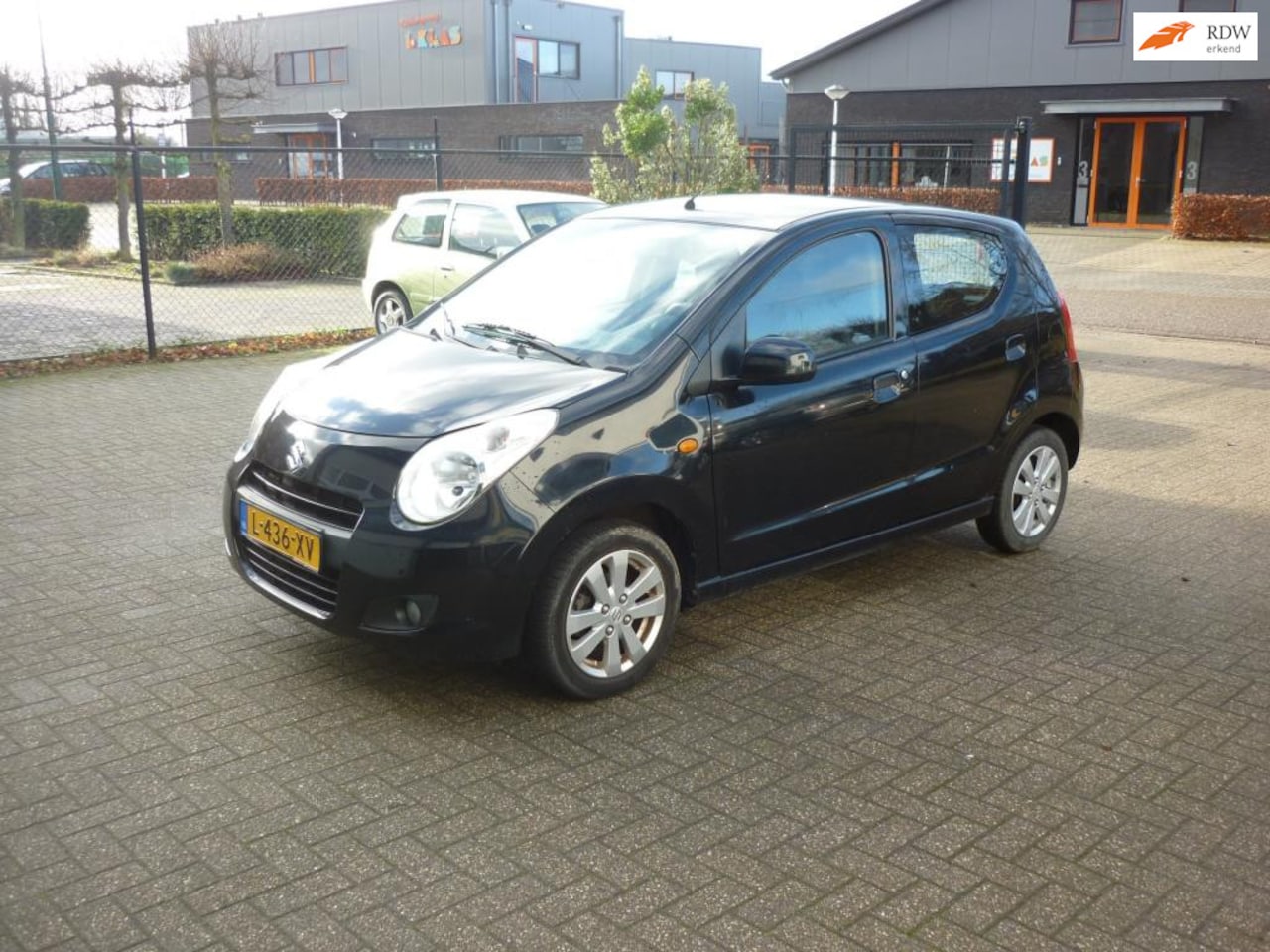 Suzuki Alto - 1.0 Comfort Plus 5 deurs airco mooie auto - AutoWereld.nl