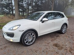 Porsche Cayenne - 4.8 S