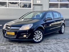 Opel Astra - 1.6 Temptation *TREKHAAK*CRUISE*PDC*AIRCO