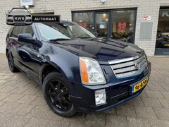 Cadillac SRX - 4.6 Sport Luxury Trekhaak Weinig km NAP