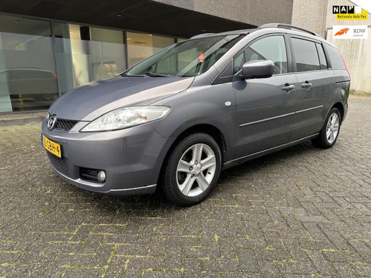 Mazda 5 - 1.8 Executive AIRCO BJ 5-2008 APK 4-2025 - AutoWereld.nl