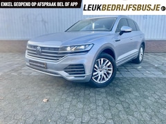 Volkswagen Touareg - , 3.0 TSI DSG 340pk PANO LEDER CARPLAY DCC VIRTUAL '21