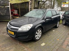 Opel Astra Wagon - 1.6 Essentia I navigatie I 2 sleutels I trekhaak I