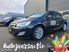 Opel Astra - 1.4 Turbo Cosmo