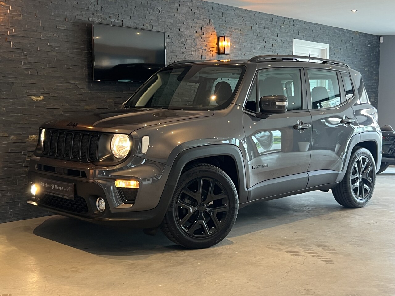 Jeep Renegade - 1.0T Limited Bj: 2019 / Panoramadak / navigatie / 115 PK - AutoWereld.nl