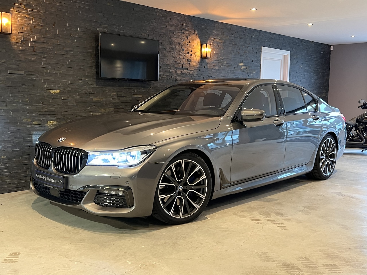 BMW 7-serie - 750i xDrive High Executive Bj: 2017 / M-Sport / Automaat / Vol optie's - AutoWereld.nl