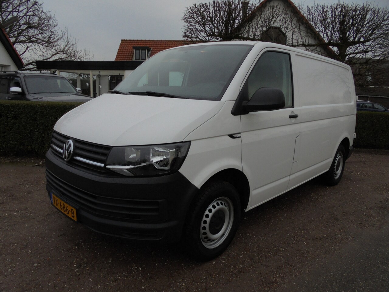 Volkswagen Transporter - 2.0 TDI L1H1 Trendline **AIRCO**1e EIGENAAR**164.000 org.km.NAP** - AutoWereld.nl