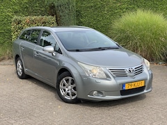 Toyota Avensis Wagon - 1.6 VVTi Comfort