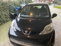 Peugeot 107 - 1.0-12V XS