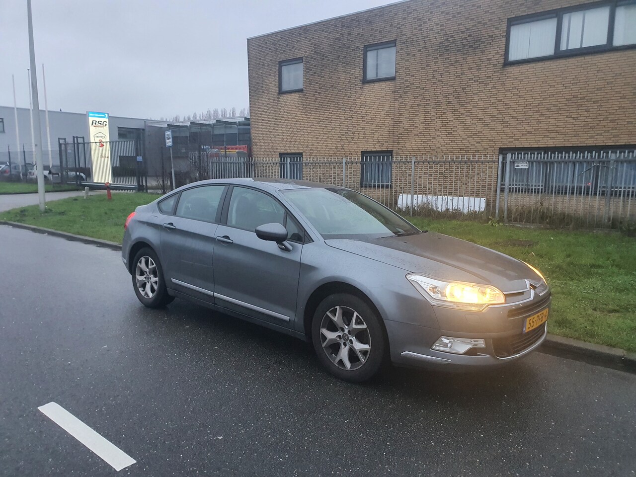 Citroën C5 - 1.6 THP Business - AutoWereld.nl