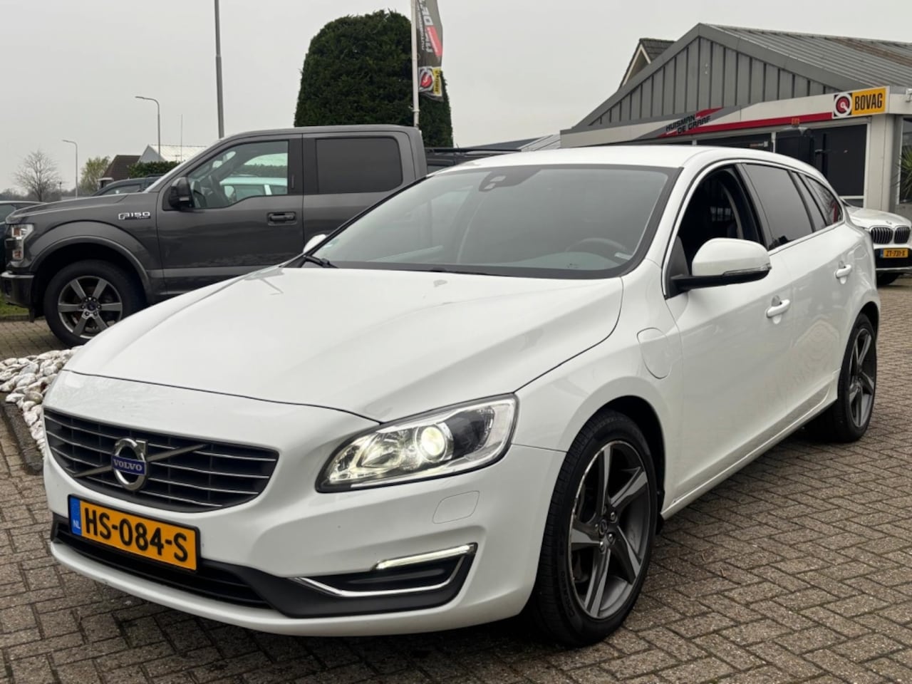 Volvo V60 - 2.4 D6 Tw.En. R-Des. - AutoWereld.nl